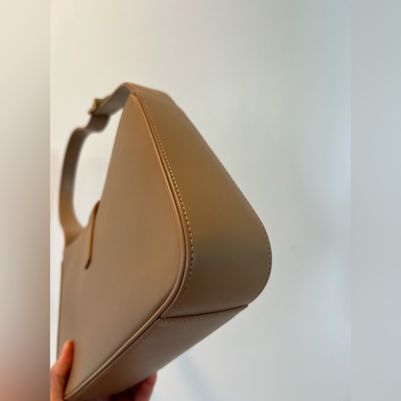 LIKE NEW Saint Laurent YSL Le 5 A 7 - Picture 7 of 11